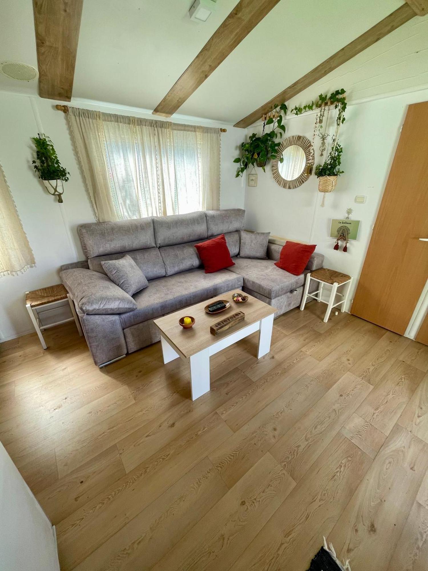 Nomada, Chalet Con Piscina En Alcalá de Guadaira Kültér fotó